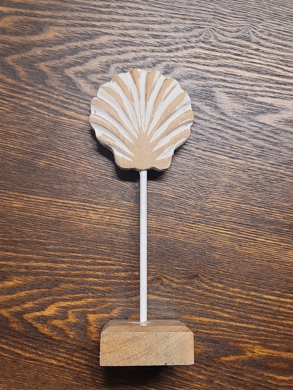 Wooden Shell Accent on Stand - Beige and White